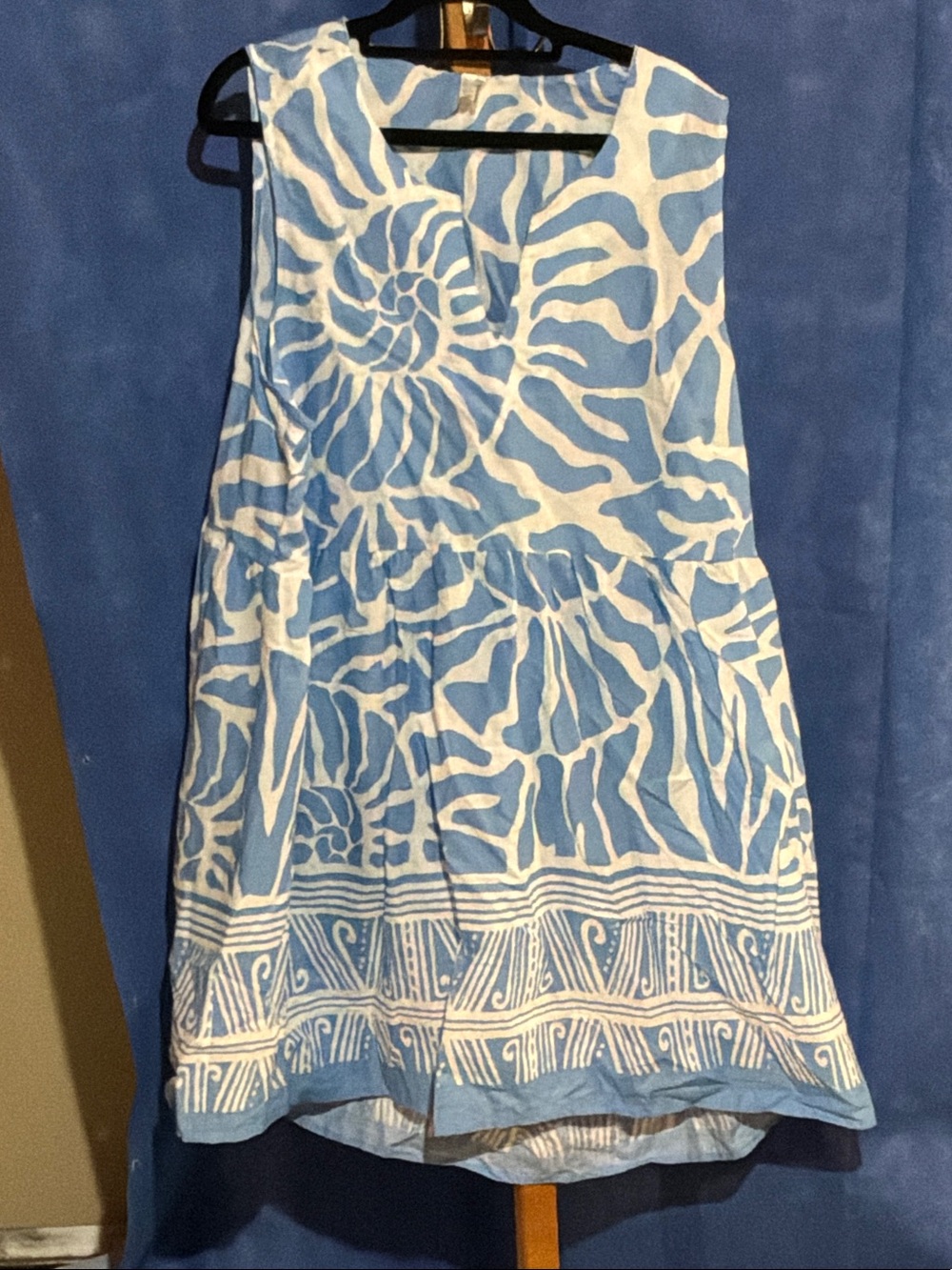 Kaktus Blue and White Short Sleeve Printed Dress
